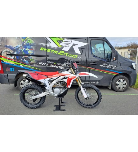 MOTO ENDURO FANTIC 310 XEF 4 TEMPS 2024