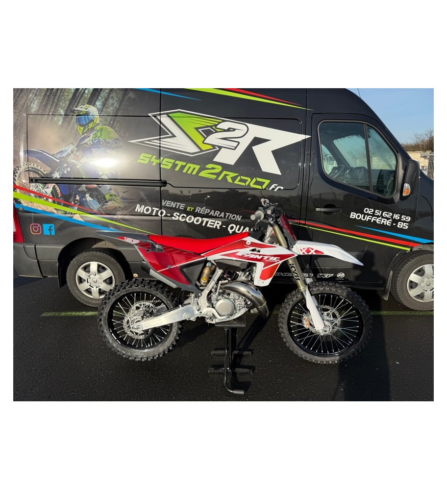 MOTO NEUVE CROSS FANTIC 125 XX 2025